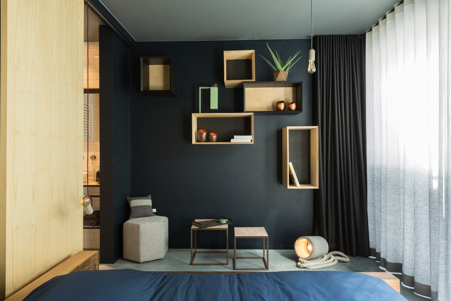 Emile room — view 2